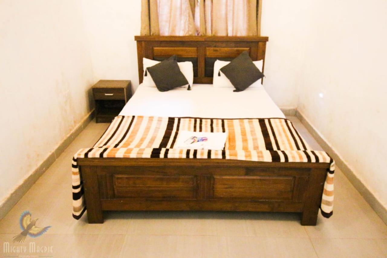 Hotel River Orchid Resort Satara Εξωτερικό φωτογραφία