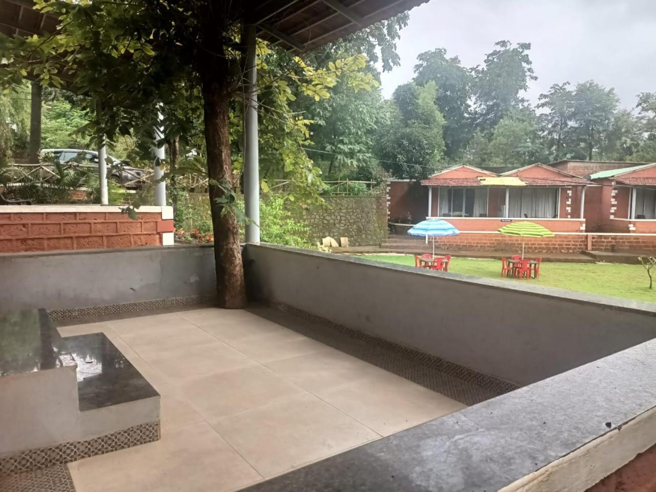 Hotel River Orchid Resort Satara Εξωτερικό φωτογραφία